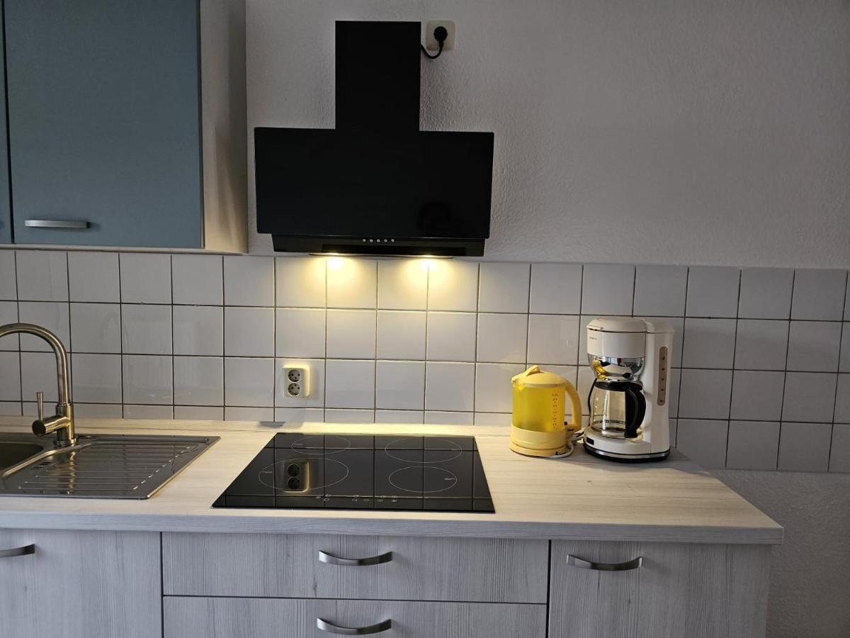 Kaethe-Kollwitz-Strasse 54, F2 Apartment Altenburg Bagian luar foto